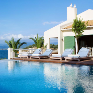 וילה אמילי עד 24 אורחים