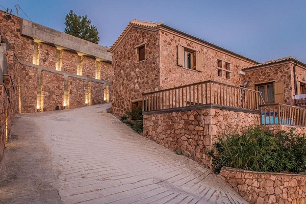 Gaia Villas Up to 7 guests - Image 2