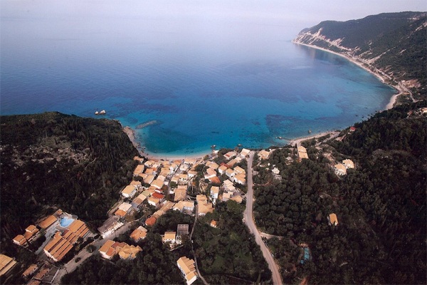 Gaia Villas Up to 7 guests - Image 4