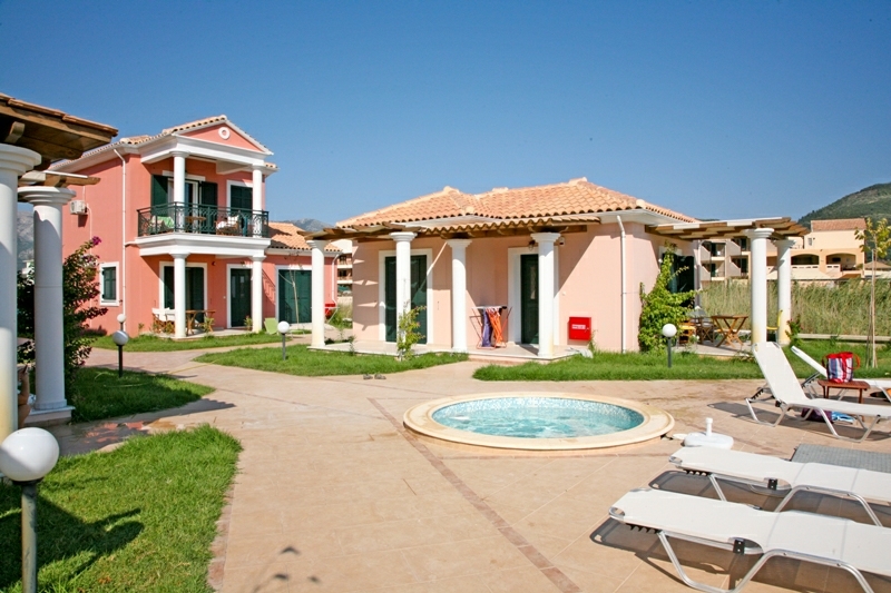 Zeus villas up to 6 guests in the villa - Image 2