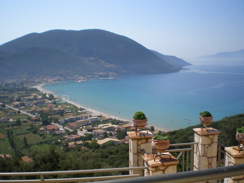 Villa Adelos up to 4 guests - Image 2