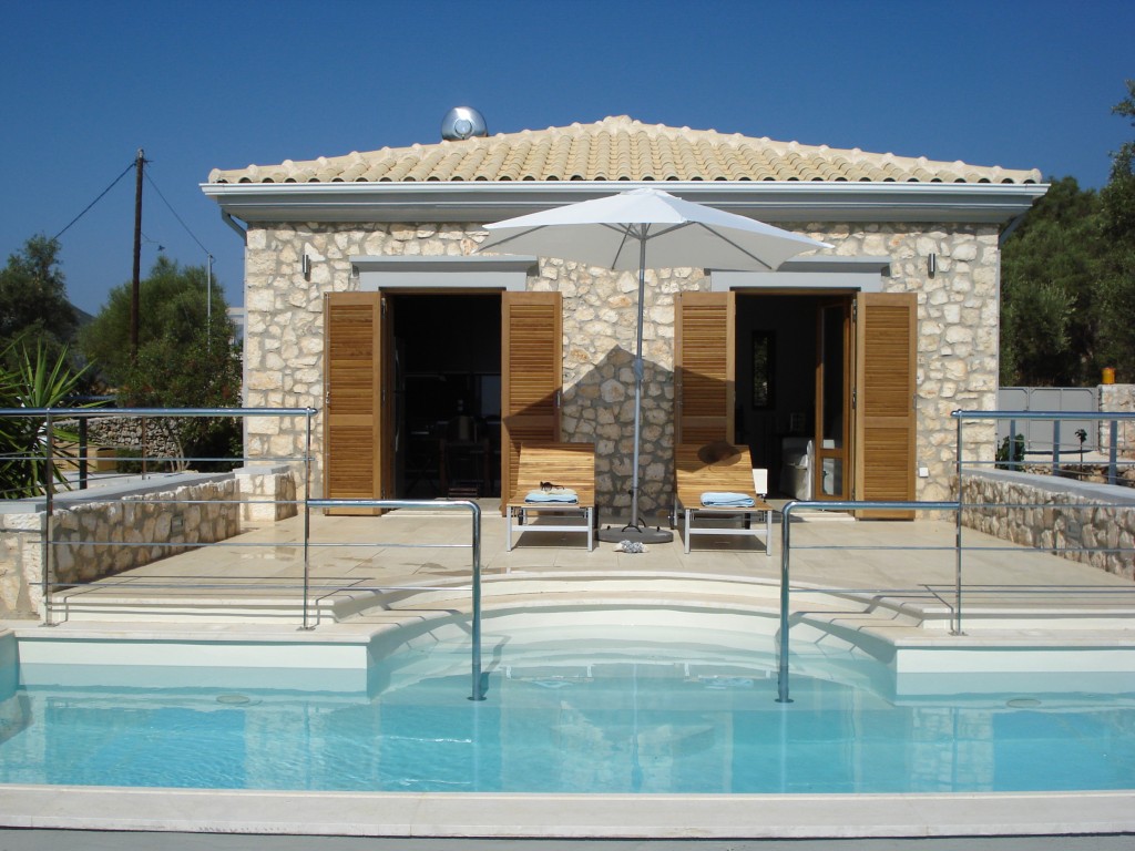 Aris Villas Up to 4/8 guests at the villa - Image 2