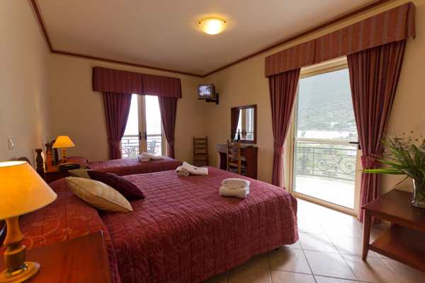 Fico Beach Hotel - Image 3