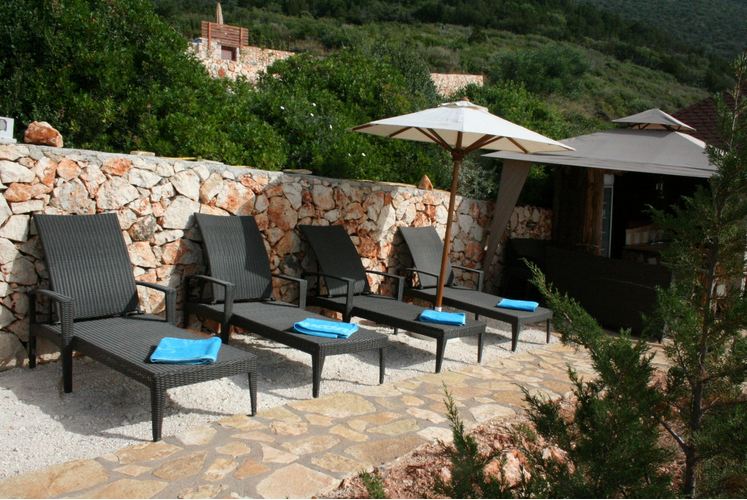 SEA villas with private beach up to 8/10 guests at the villa - Image 2