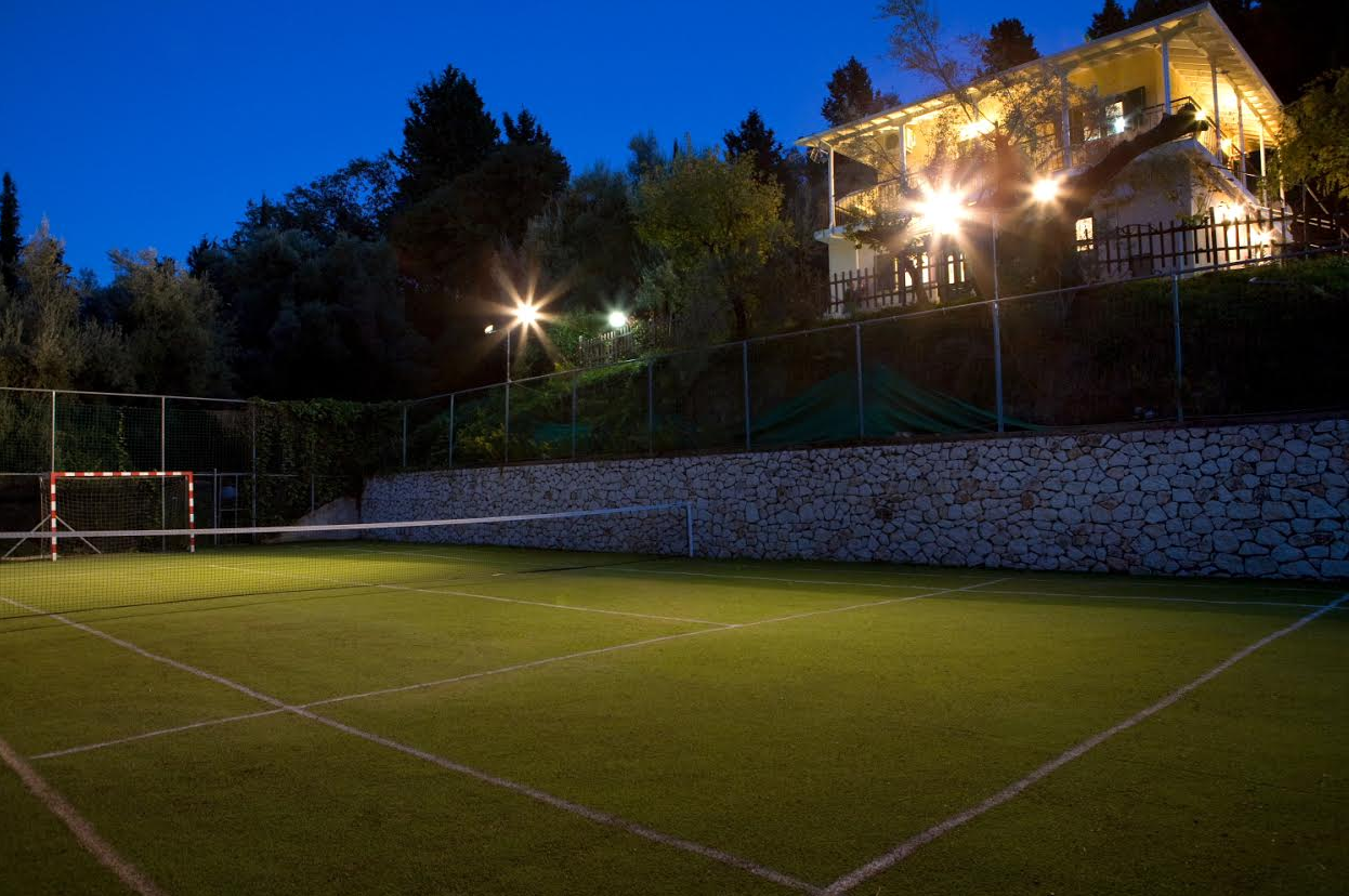 Villa GENI Up to 16 guests by the sea - Image 2