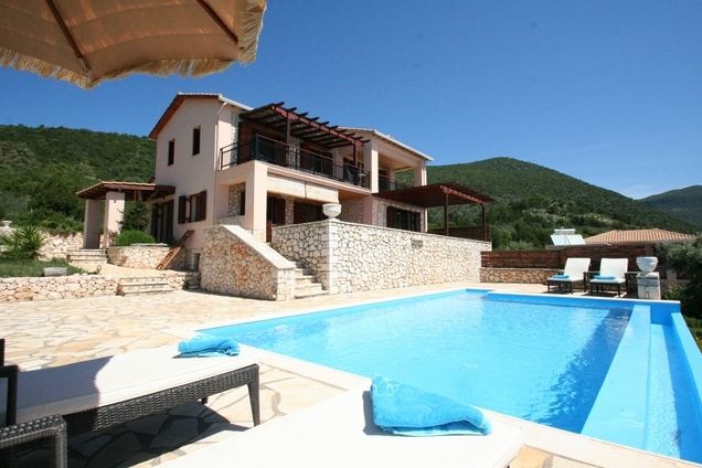 SEA villas with private beach up to 8/10 guests at the villa - Image 3