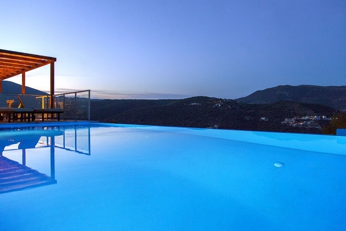 Villa Itamaros Up to 8 guests