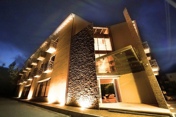 מלון Kalavrita קלאב וספא - (בדרך ללפקדה)