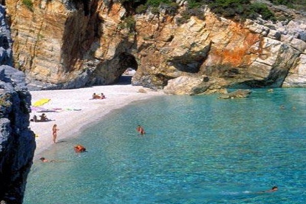 PELION VILLAS COMPLEX עד 6-8 אורחים בוילה - Image 3