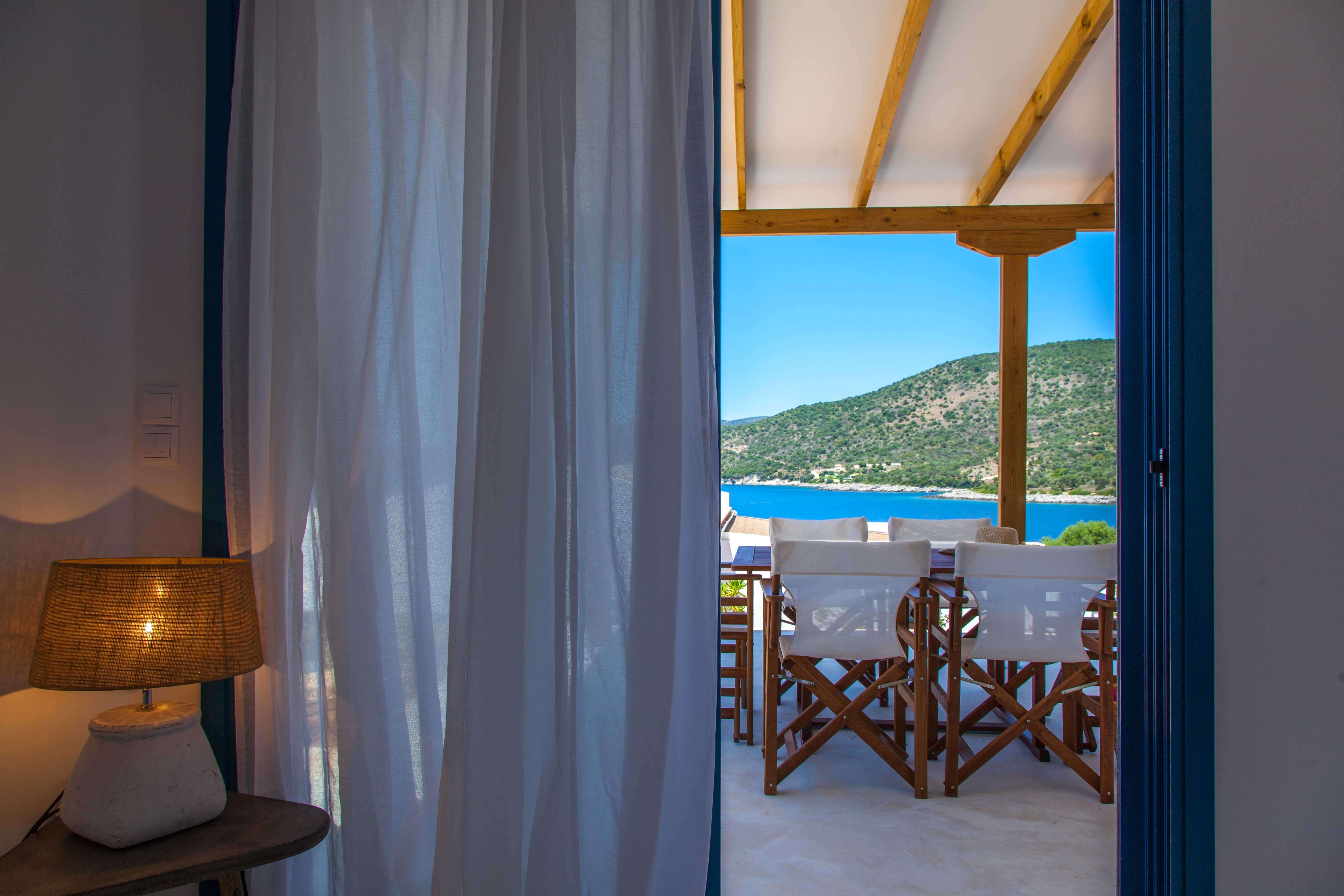 Alma Villa up to 6 guests - Image 4