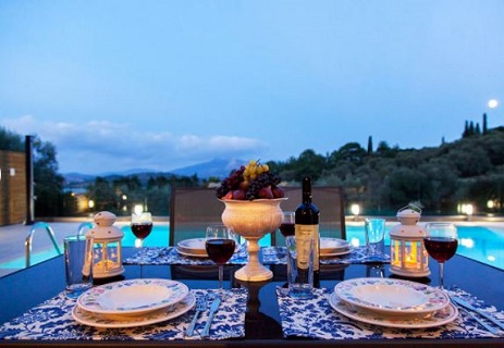 Romantic villa up to 8 guests - Image 2