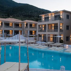 מלון קריסטל