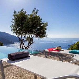 BLUE VILLAS COMPLEX 4-6 אורחים