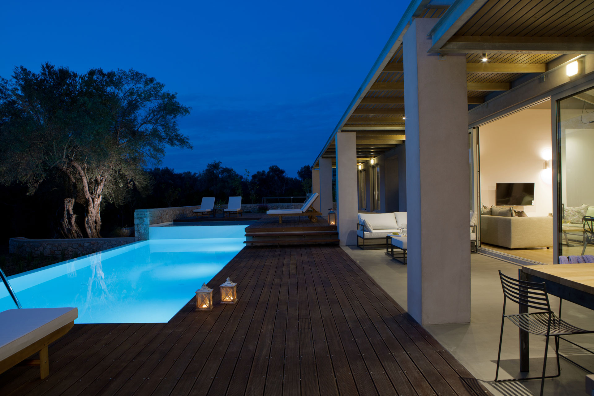 וילות גריקו 6-8 אורחים