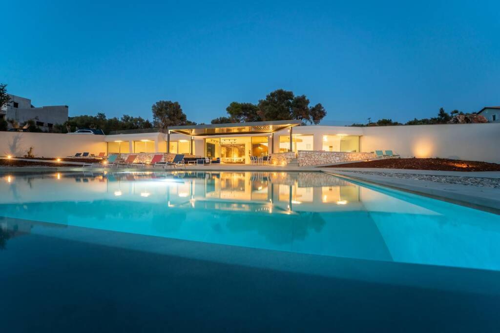 Villa Yama- Up to 12-14 guests - Image 6