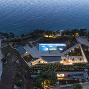 Villa Yama- Up to 12-14 guests