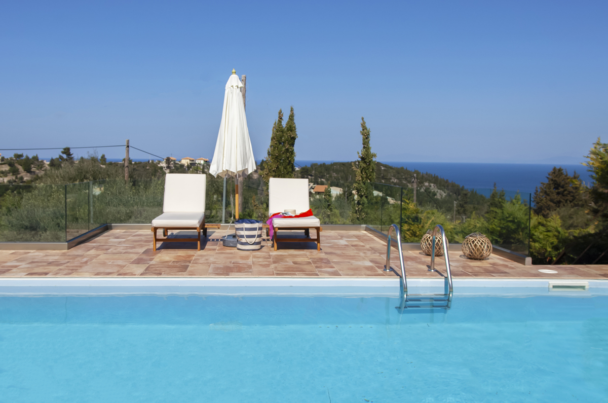 Villa Azeule up to 8 guests