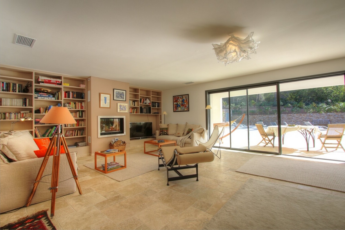 Villa Lovely עד 12 אורחים – תמונה 3