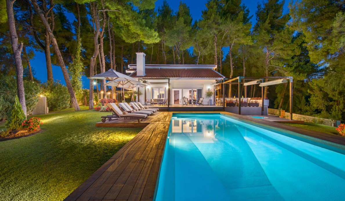 Sunny Villa HALKIDIKI עד 12 אורחים חלקידיקי