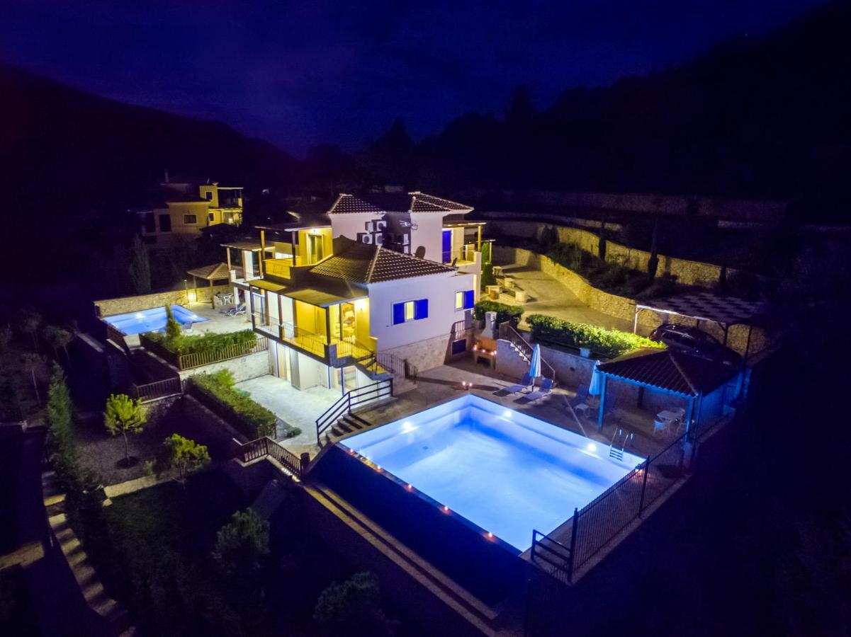 DORAS VILLAS עד 22 אורחים – תמונה 2