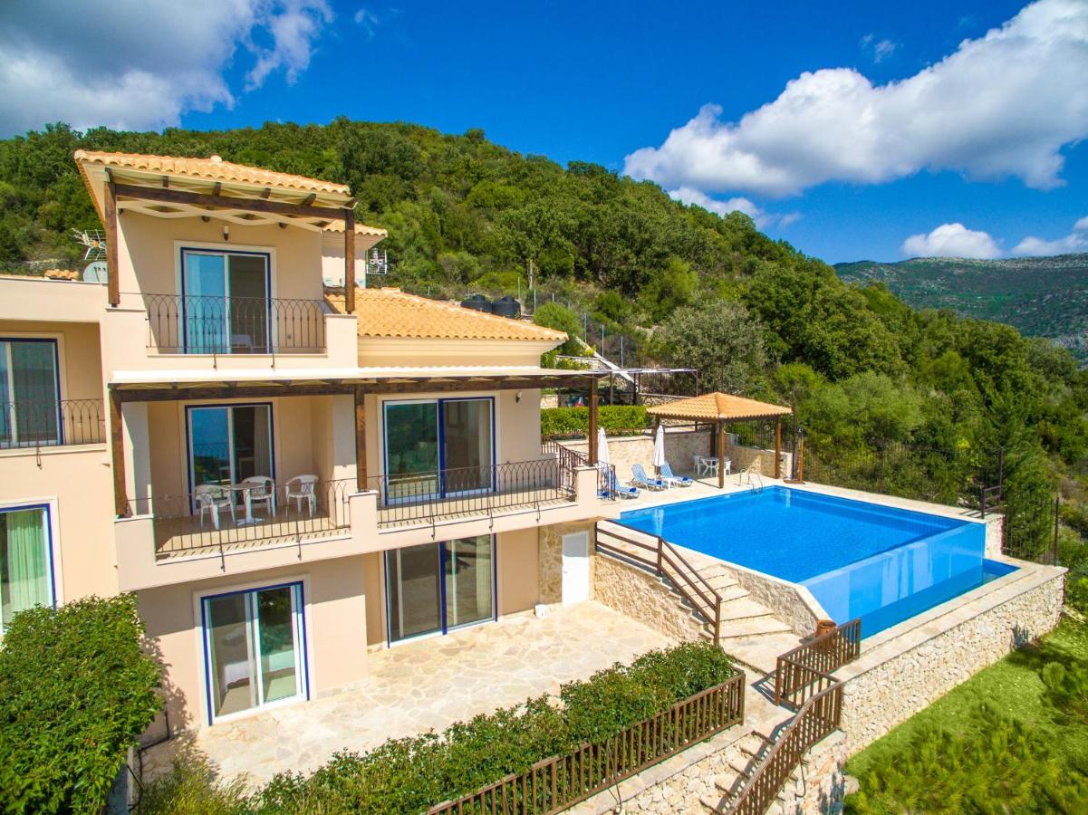 DORAS VILLAS עד 22 אורחים – תמונה 4