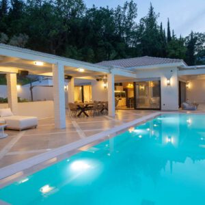 Villa Raly  עד 14 אורחים