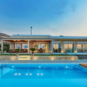 VILLA C&C Crete 12-14 אורחים