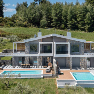 Niko Villas חלקידיקי