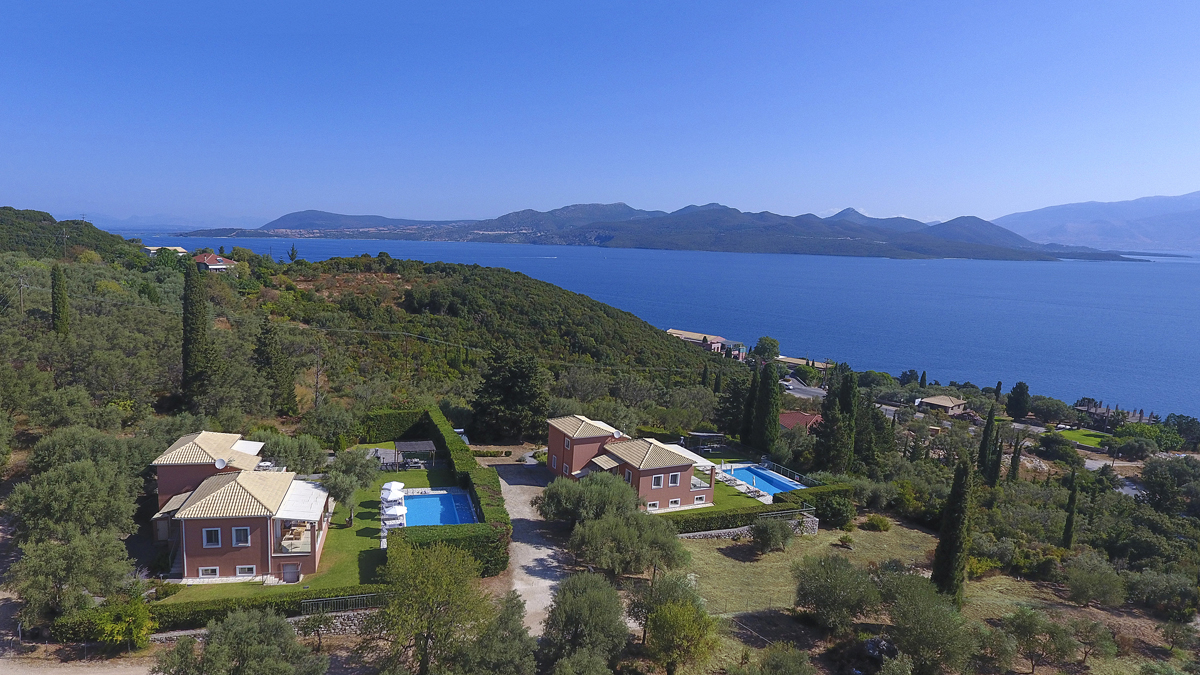 Rigiali Villas עד 6 אורחים בכל וילה